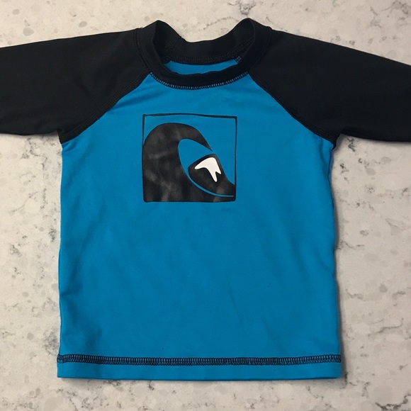 Quicksilver Boys Rash Guard - Picture 1 of 4